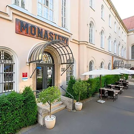 Monastery Boutique Отель Будапешт