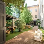 Monastery Boutique 酒店